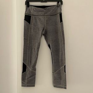 Lululemon gray and black running pants